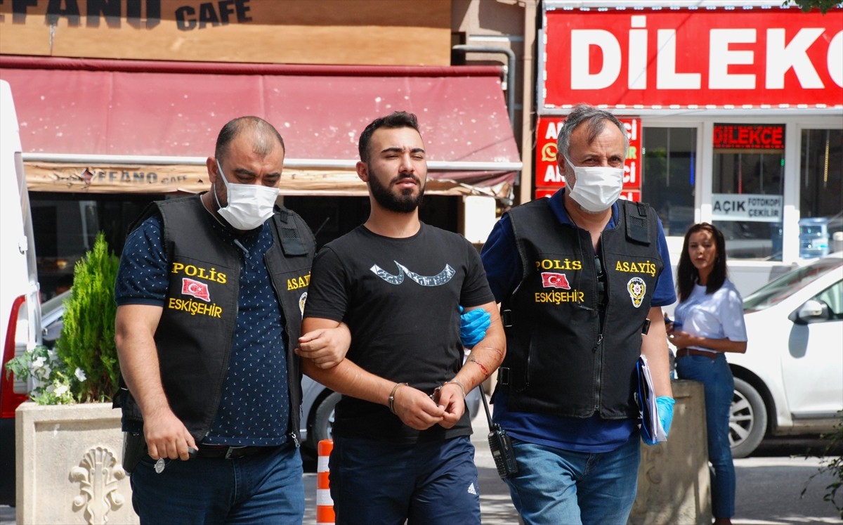 Eskişehir'de Silahlı Çatışma: Şüpheli Tutuklandı