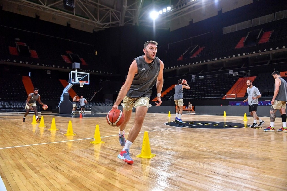 Mersin Spor Basketbol Süper Ligi'nde Sezon Hazırlıklarına Başladı