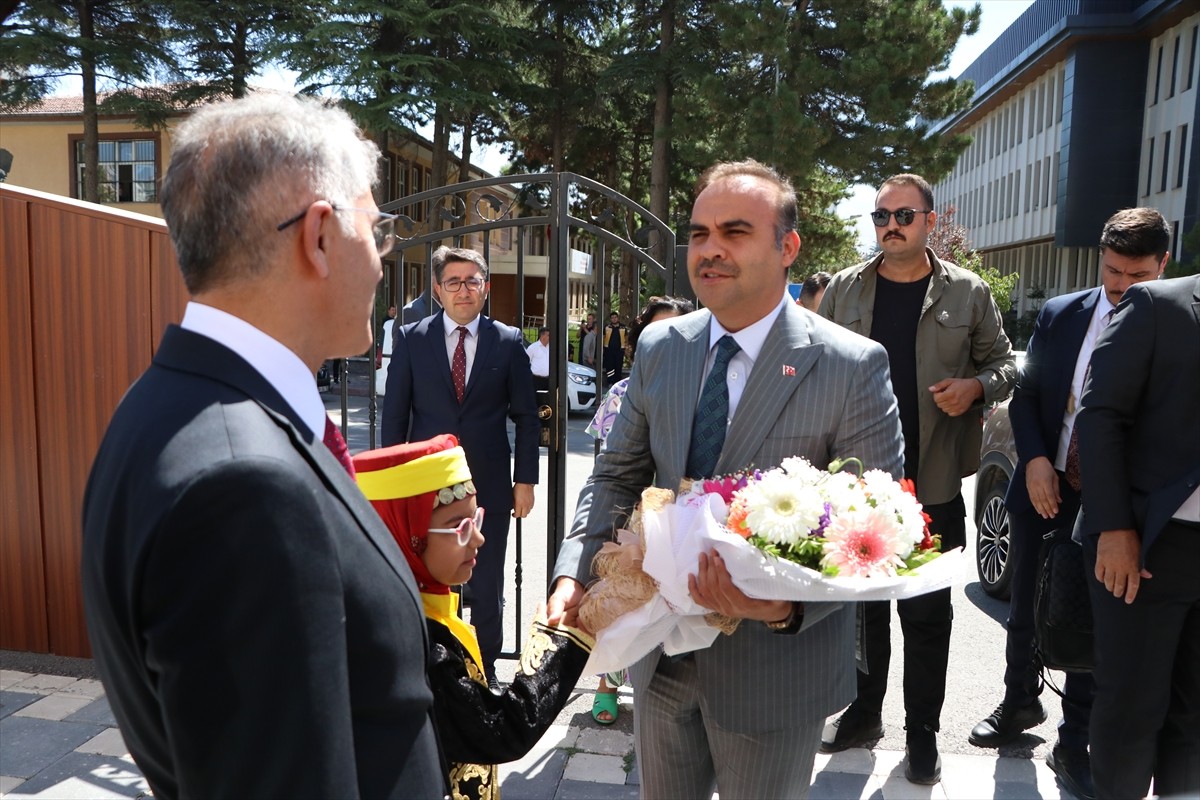 Türkiye'nin Yükselişinde Yeni İvme: Niğde'de Yatırım ve Temel Atma Töreni