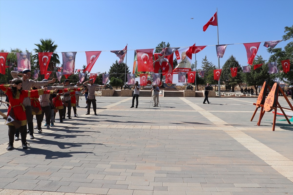 Mercidabık Zaferi ve Fırat Kalkanı Harekatı'nın Yıldönümünde Kilis'te Tören Düzenlendi