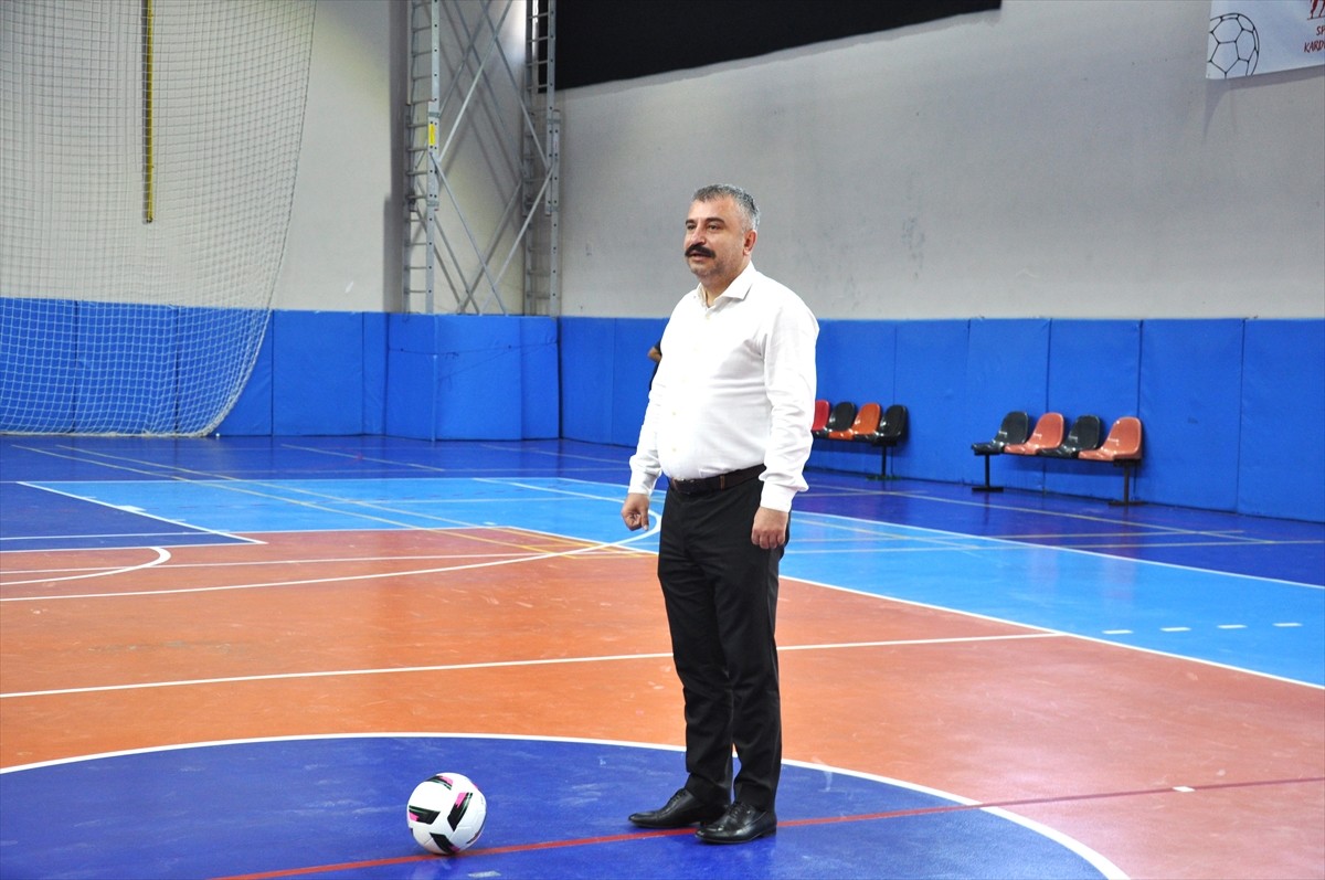 Devlet Korumasındaki Gençler İçin Futsal Turnuvası Eskişehir'de Başladı