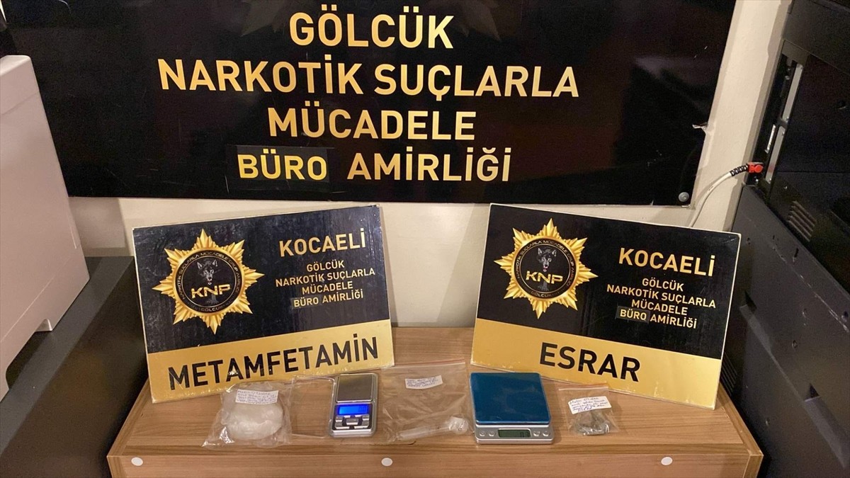 Kocaeli'de Uyuşturucu Operasyonunda İki Tutuklama