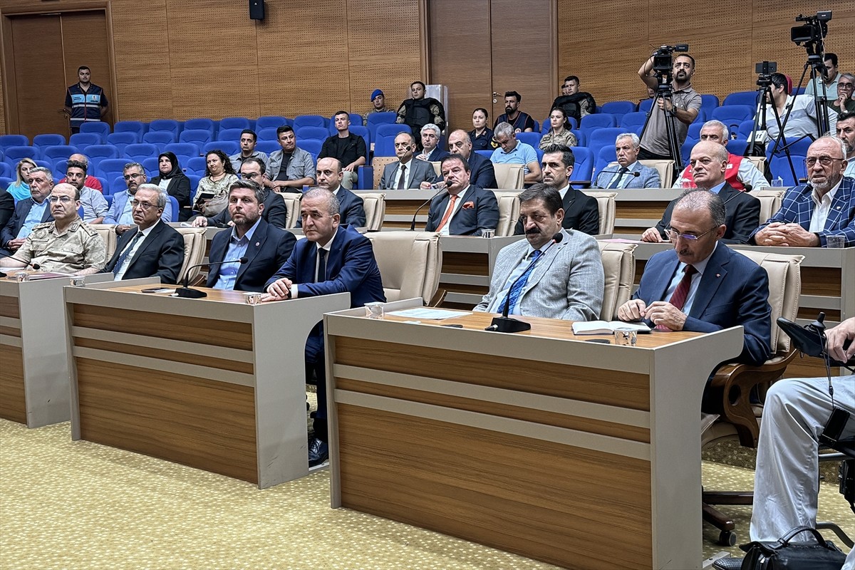 Elazığ'da Huzur ve Güvenlik Toplantısı Gerçekleştirildi