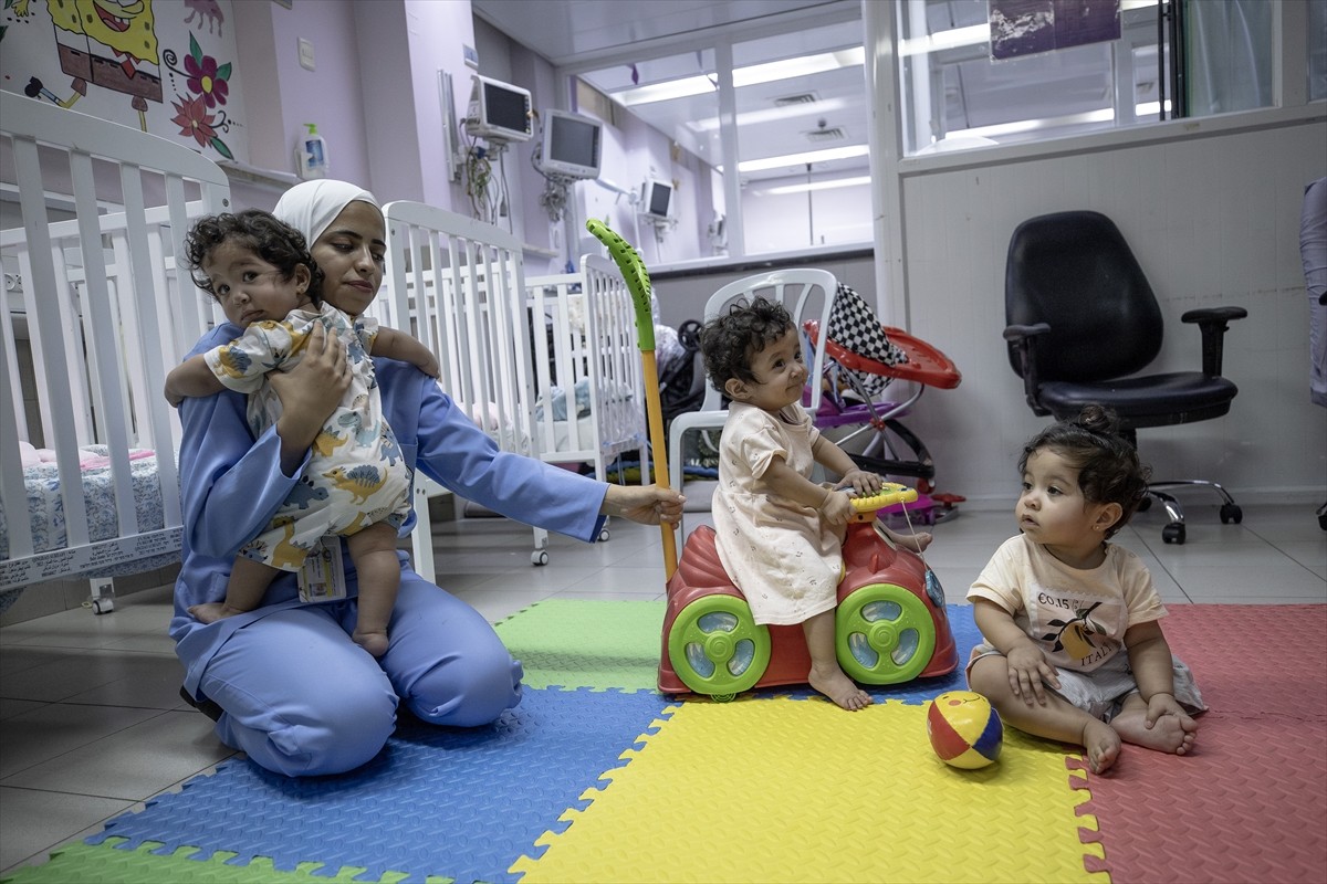 Gazze'deki Anneleri Uzakta Bırakan 5 Bebek Doğu Kudüs'te Büyüyor