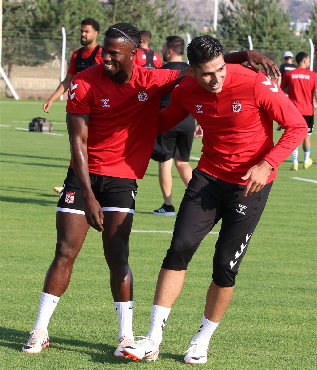 Sivasspor, Beşiktaş Maçı Hazırlıklarını Sürdürüyor