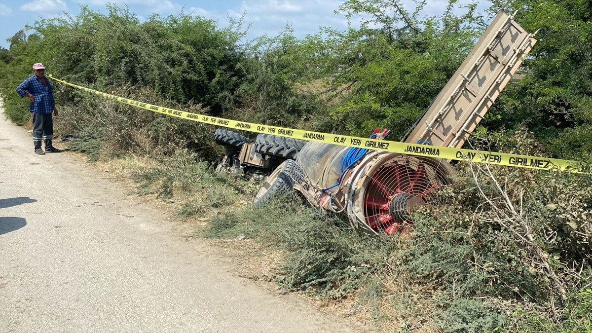 Adana Yumurtalık'ta Traktör Devrildi: 1 Ölü, 1 Yaralı