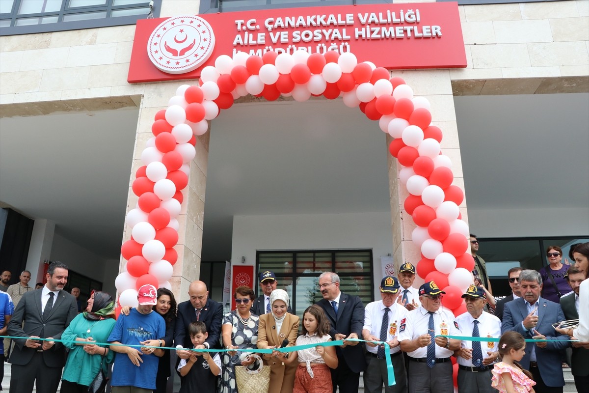 Aile ve Sosyal Hizmetler Bakanı Göktaş Çanakkale'de Yeni Hizmet Binasını Açtı