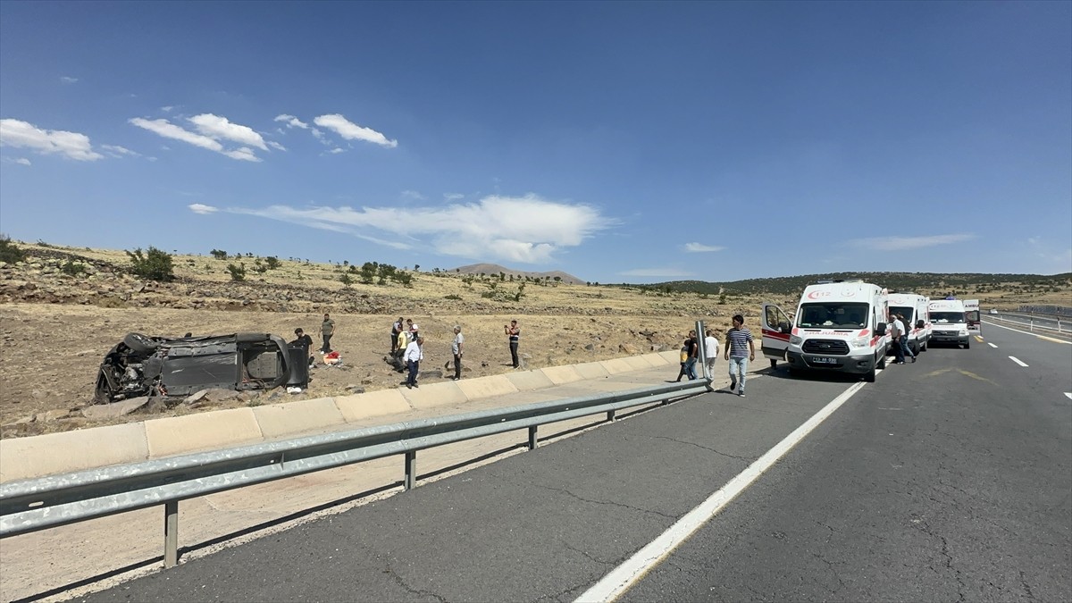 Elazığ'da Trafik Kazası: 7 Yaralı