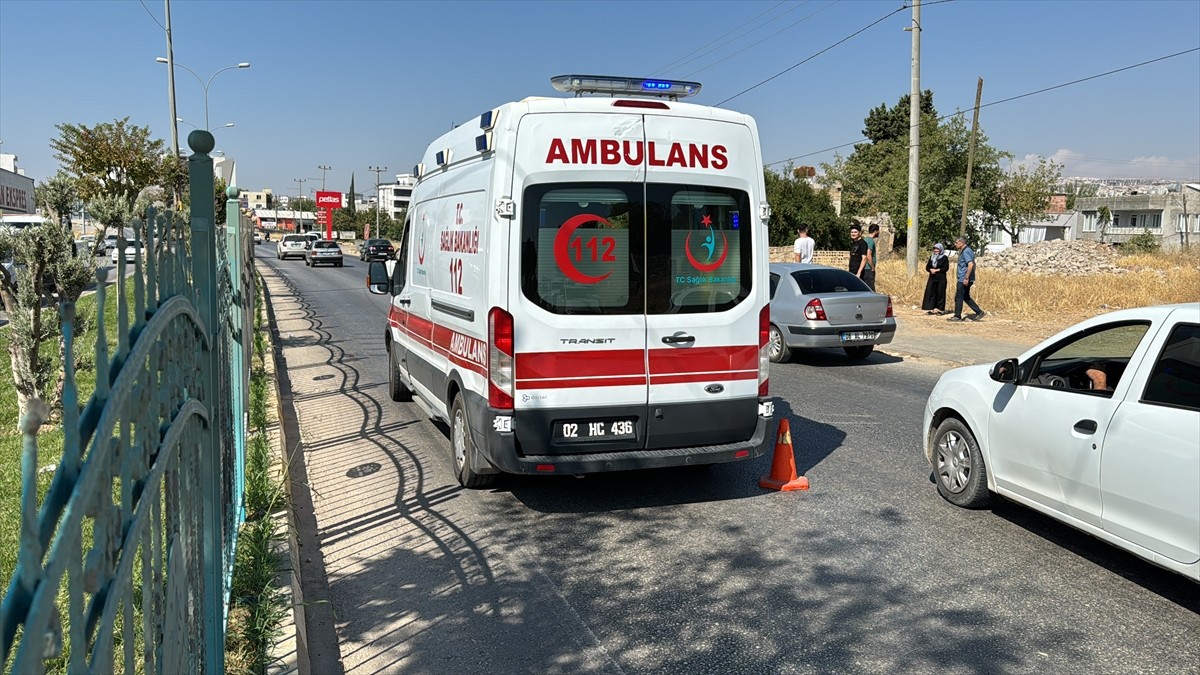 Adıyaman'da Trafik Kazası: Kadın Hayatını Kaybetti