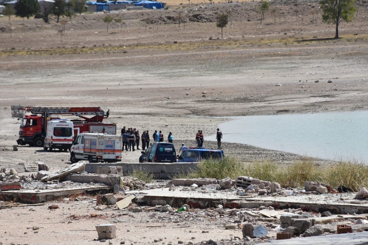 Niğde'de Baba ve Kızının Cesedi Baraj Gölünde Bulundu