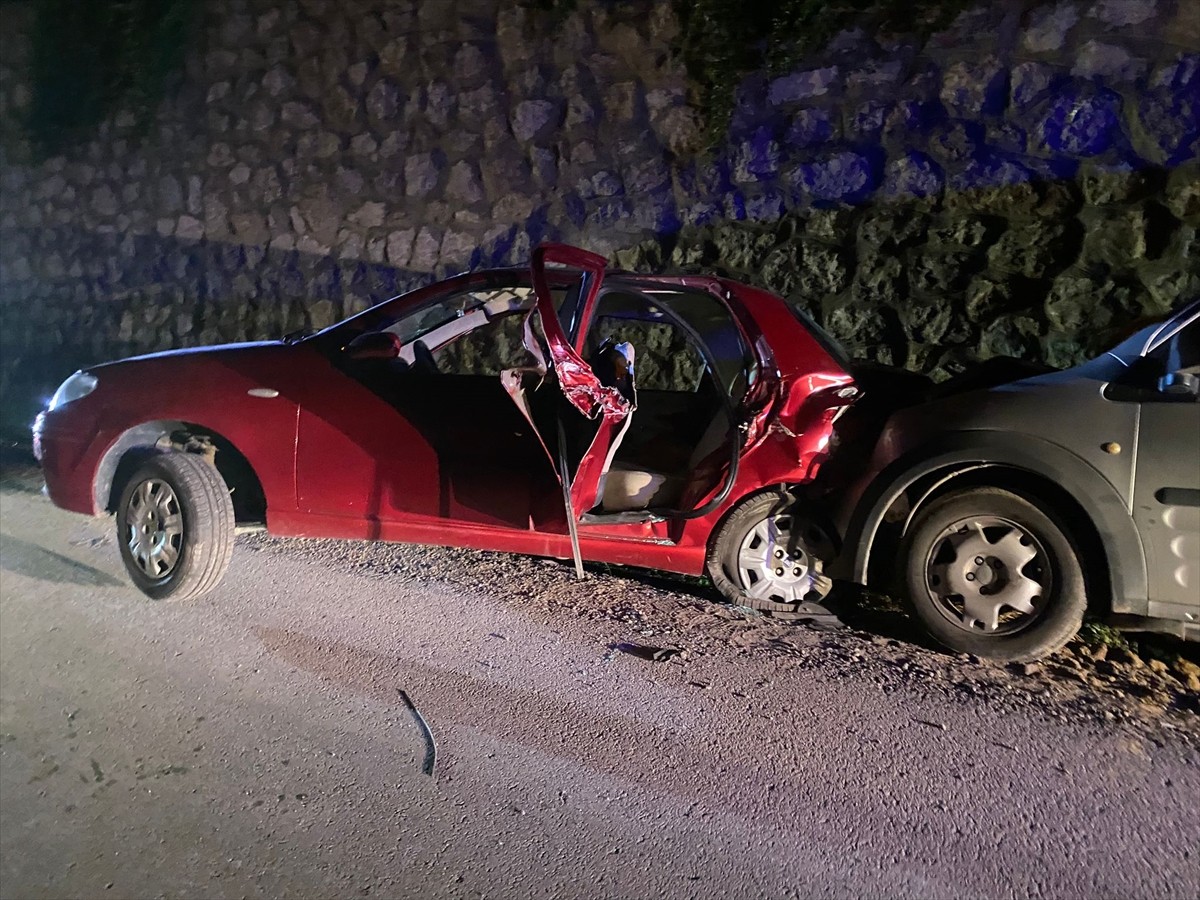 Karabük'te Feci Trafik Kazası: 1 Ölü, 3 Yaralı