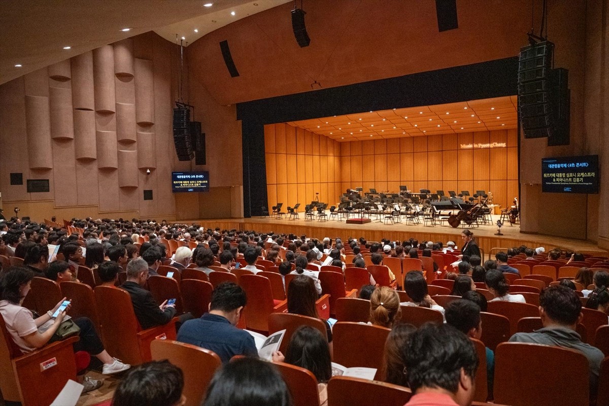 Cumhurbaşkanlığı Senfoni Orkestrası 31 Yıl Sonra Güney Kore'de Konser Verdi