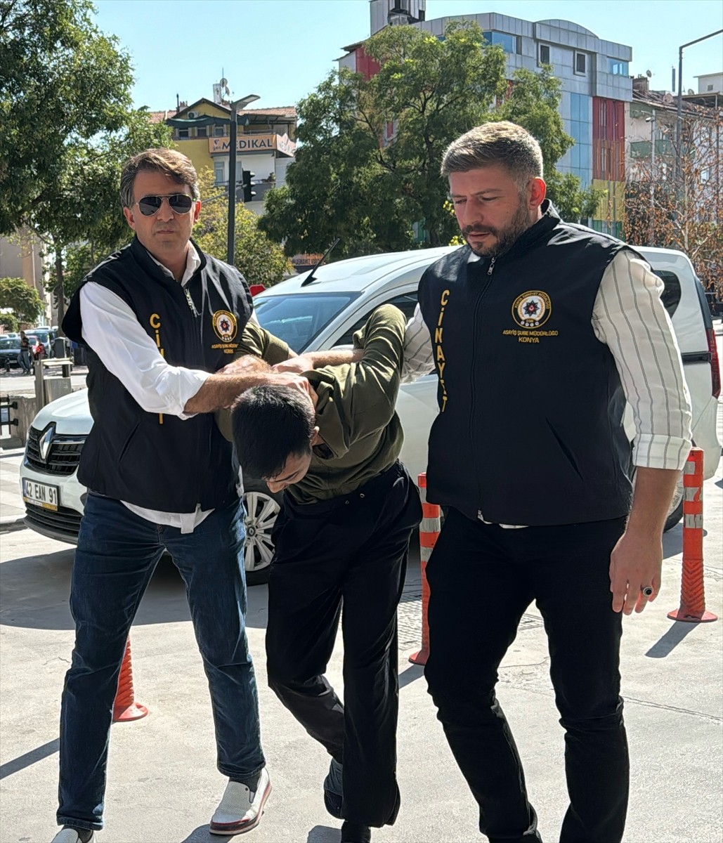 Konya'da İki Polis Yaralandı, Üç Zanlı Adliyeye Sevk Edildi