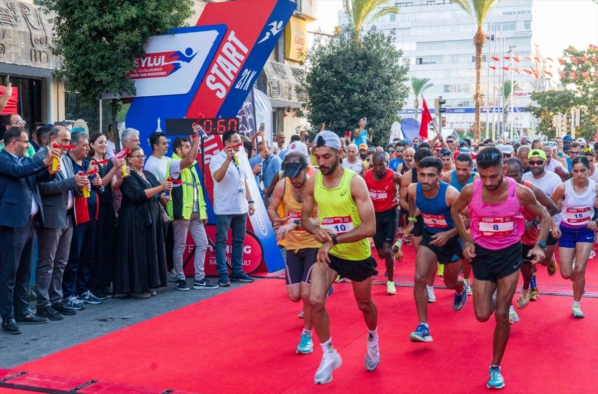 12. Uluslararası 9 Eylül İzmir Yarı Maratonu Gerçekleşti