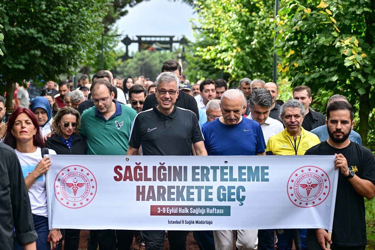 Bakan Memişoğlu Ümraniye'de Sağlık ve Spor Etkinliği Düzenledi