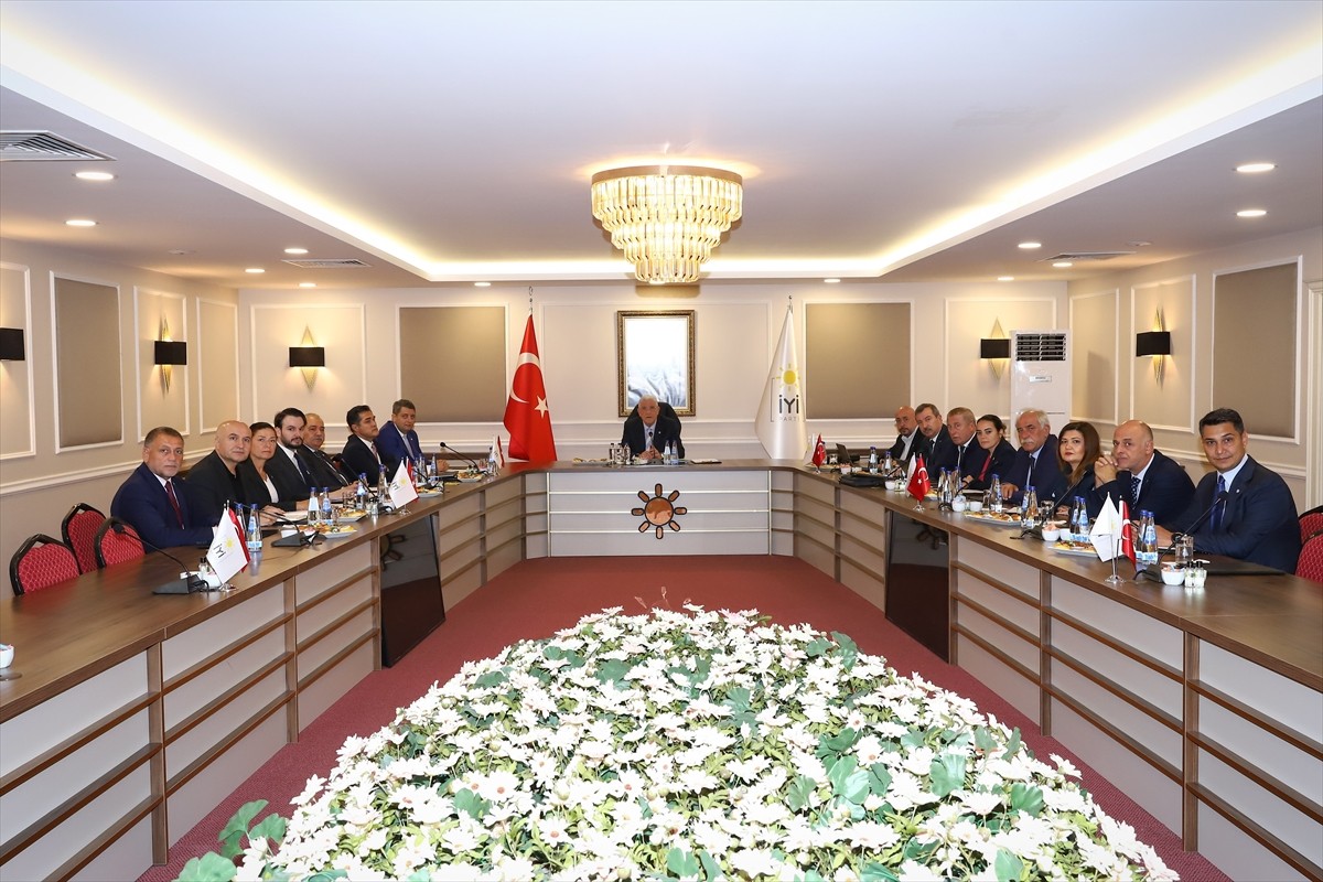 İYİ Parti Başkanlık Divanı Toplantısı Gerçekleştirildi