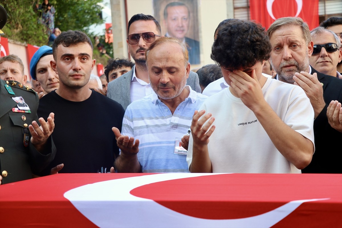 Şehit Piyade Üsteğmen Ömer Fatih Ayar, Trabzon'da Uğurlandı