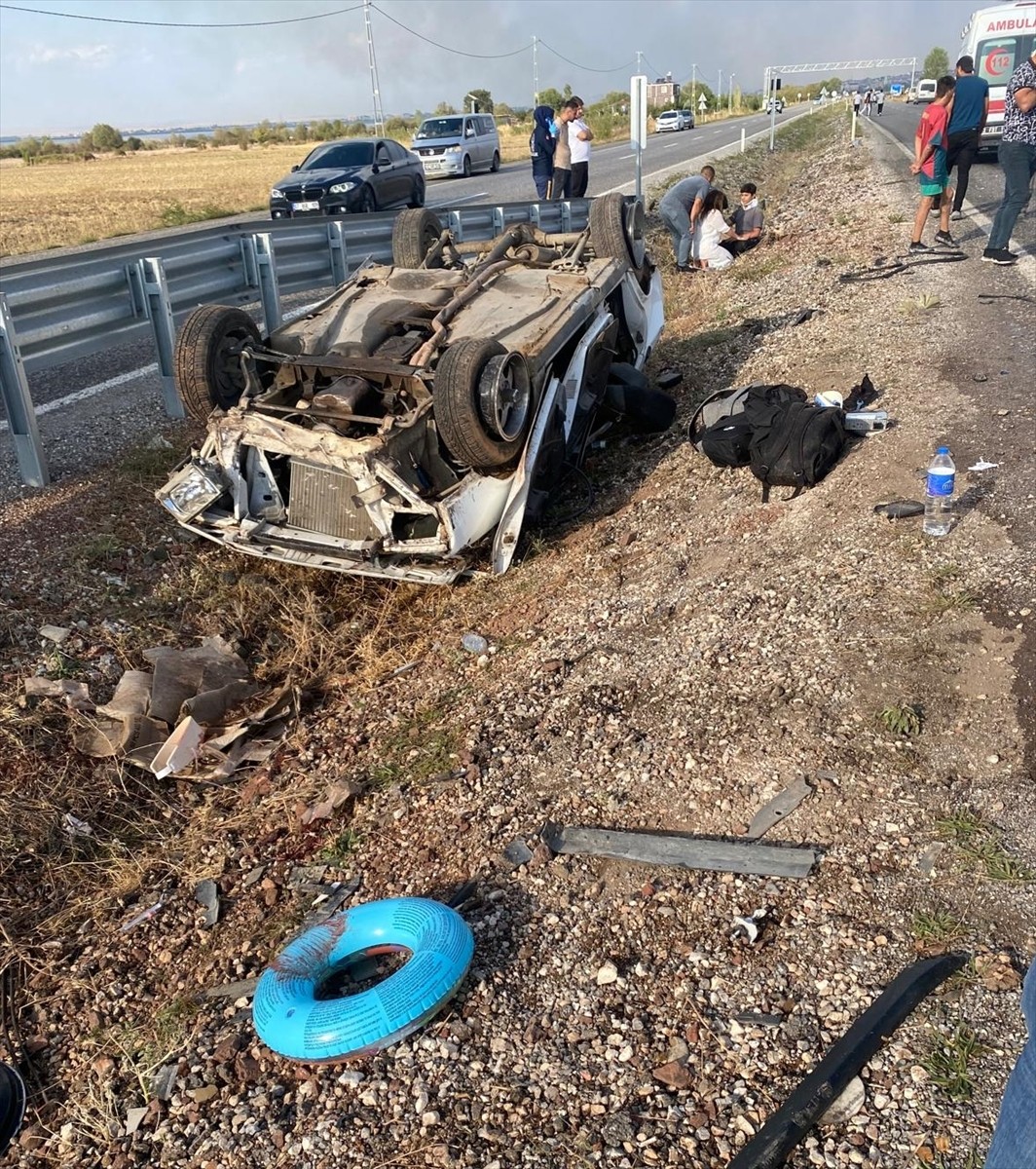 Konya'da Otomobil Devrildi: 5 Yaralı