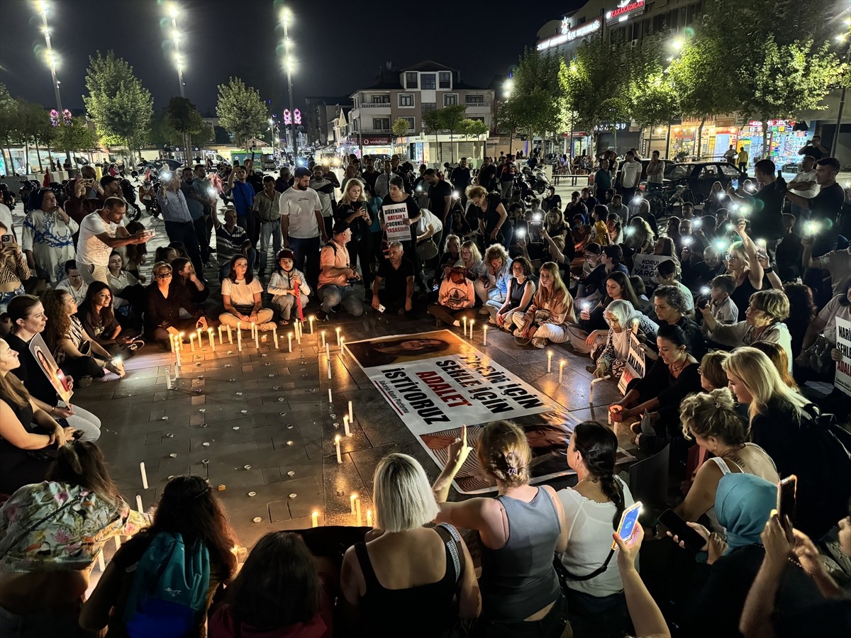 Sakarya'da Kadınlardan Narin Güran ve Sehle Gündüz İçin Adalet Protestosu