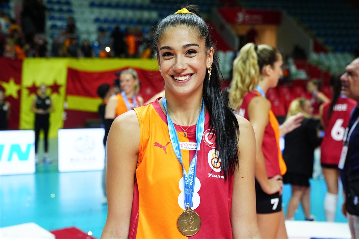 Galatasaray Daikin Kadın Voleybol Takımı Balkan Kupası'nı Kazandı