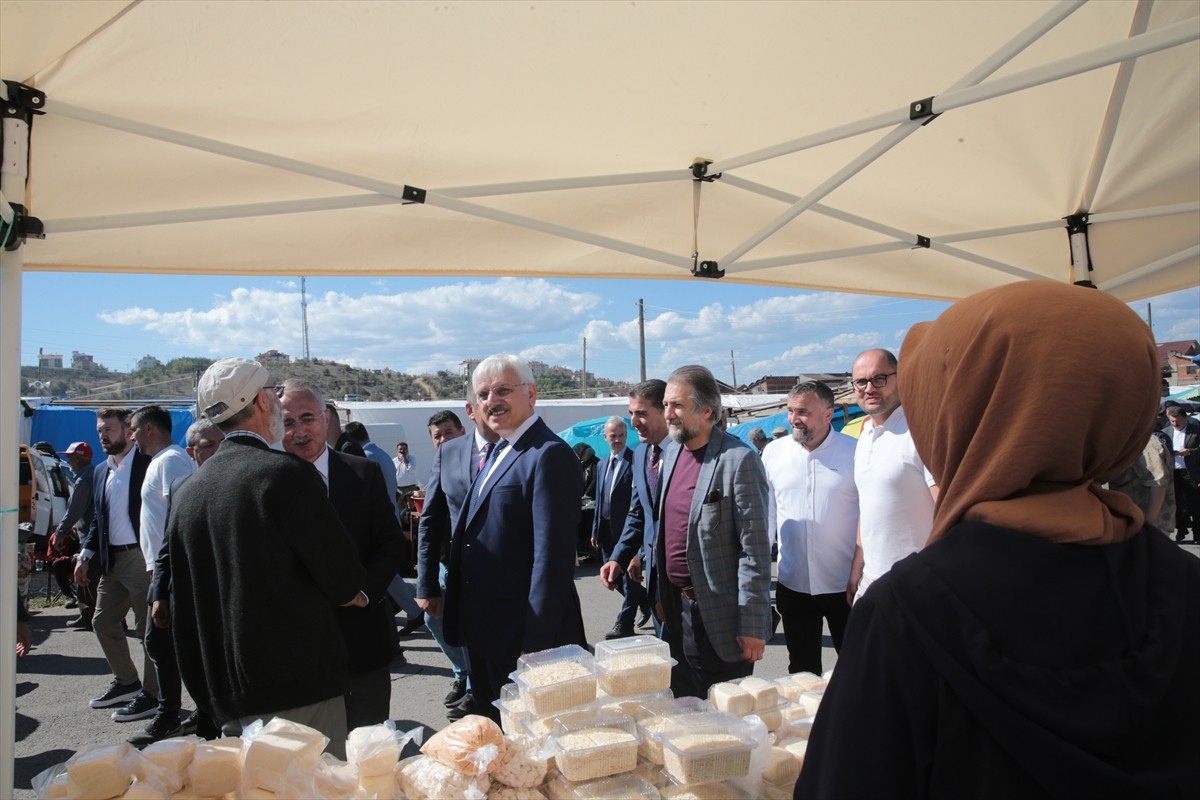 Bolu'da Geleneksel Hayvan ve Emtia Panayırı Başladı