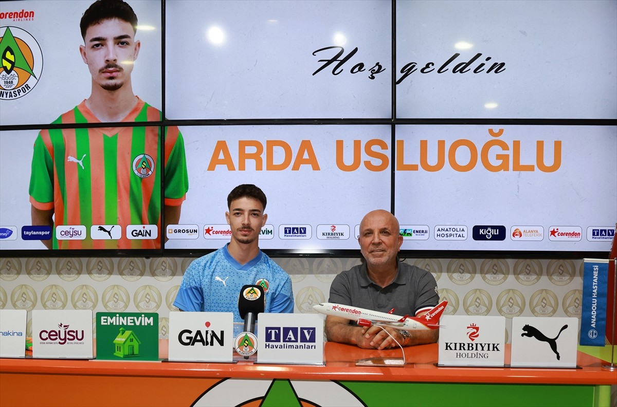 Alanyaspor, Genç Yetenek Arda Usluoğlu'nu Kadrosuna Katıyor