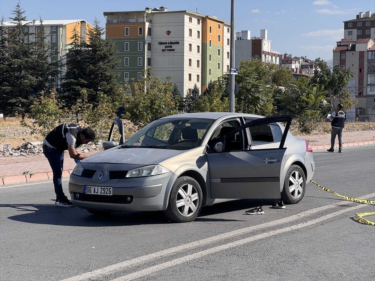 Kayseri'de Eski Eşinden Silahlı Saldırı: Kadın Ağır Yaralandı