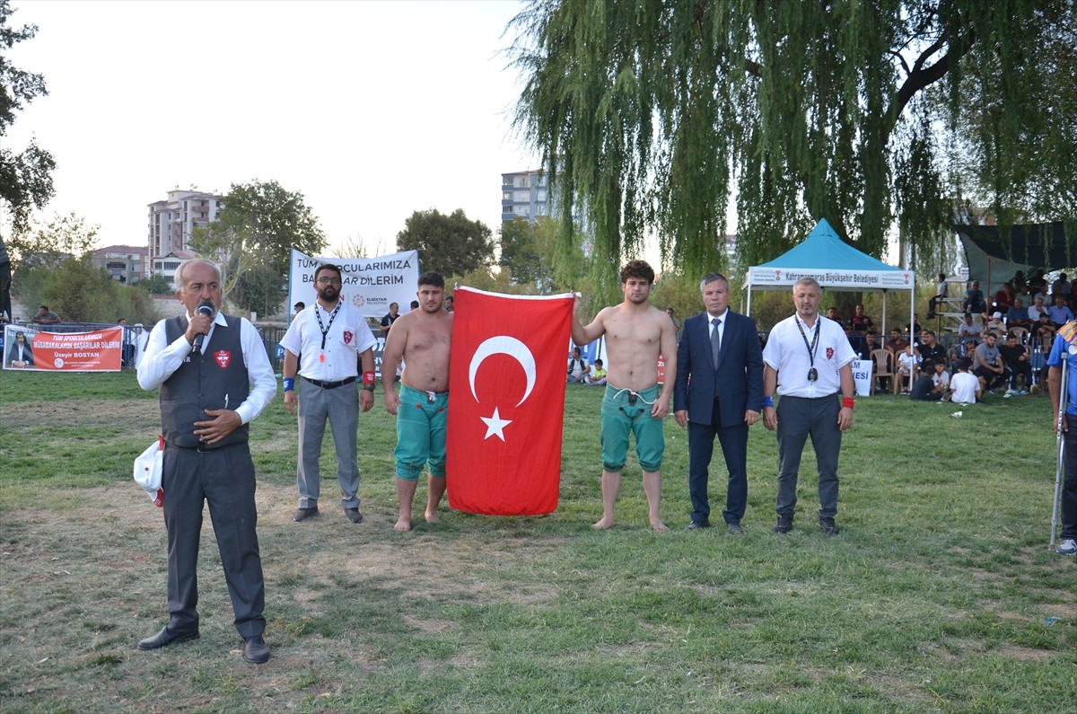 Kahramanmaraş'ta Uluslararası Karakucak Güreş Festivali Coşkuyla Gerçekleştirildi