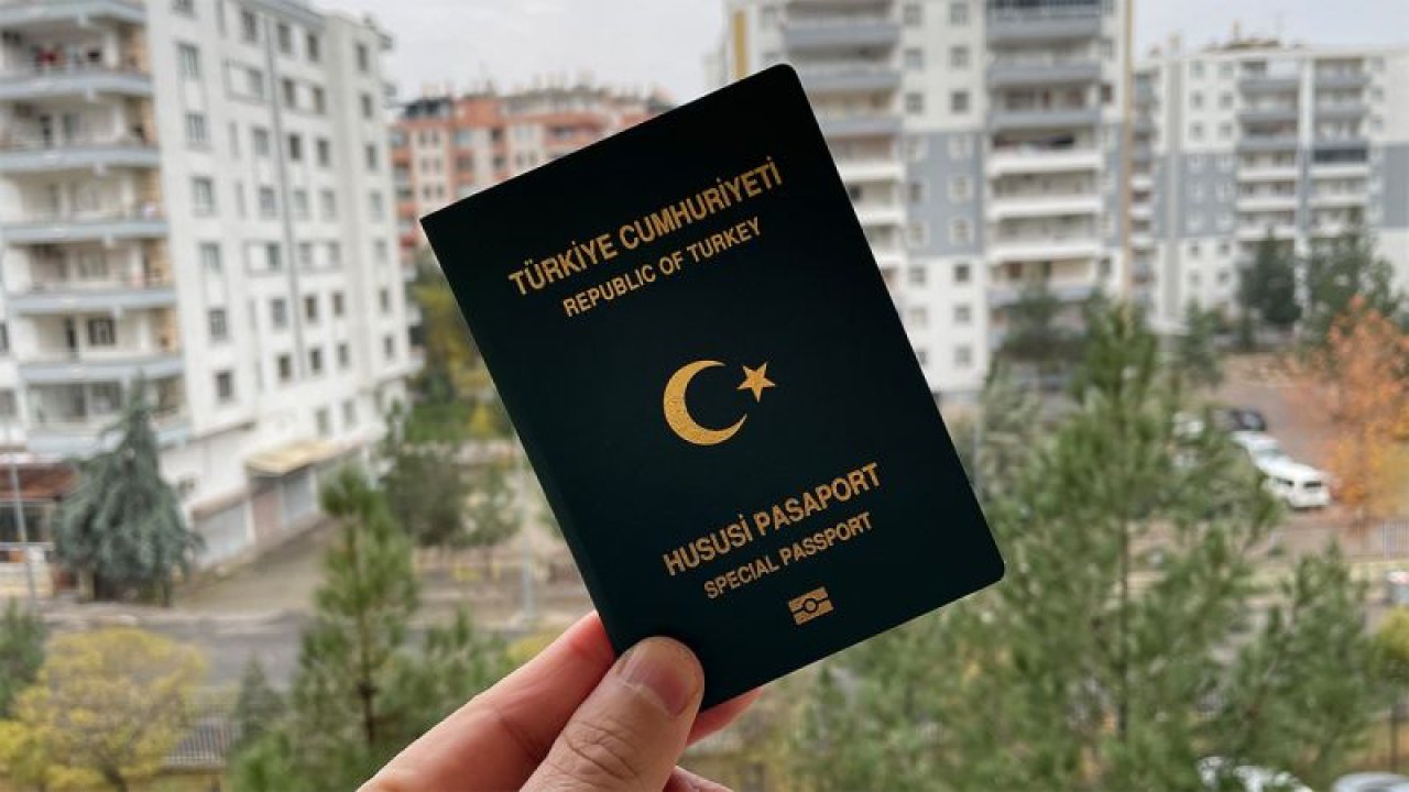 Yeşil Pasaport Nedir Ve Kimler Alabilir?