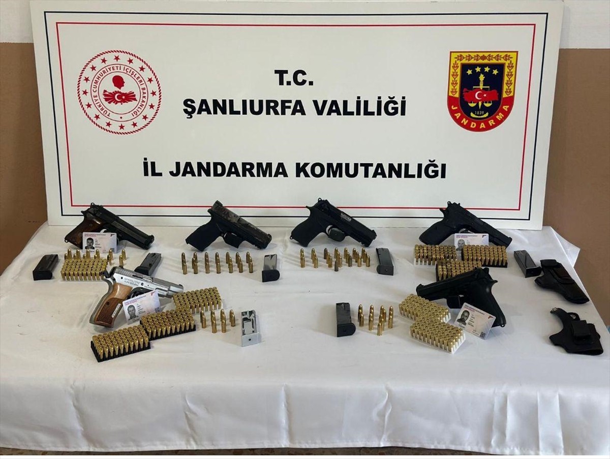 Şanlıurfa'da Düğünde Silahla Havaya Ateş Açan Şüpheliler Yakalandı