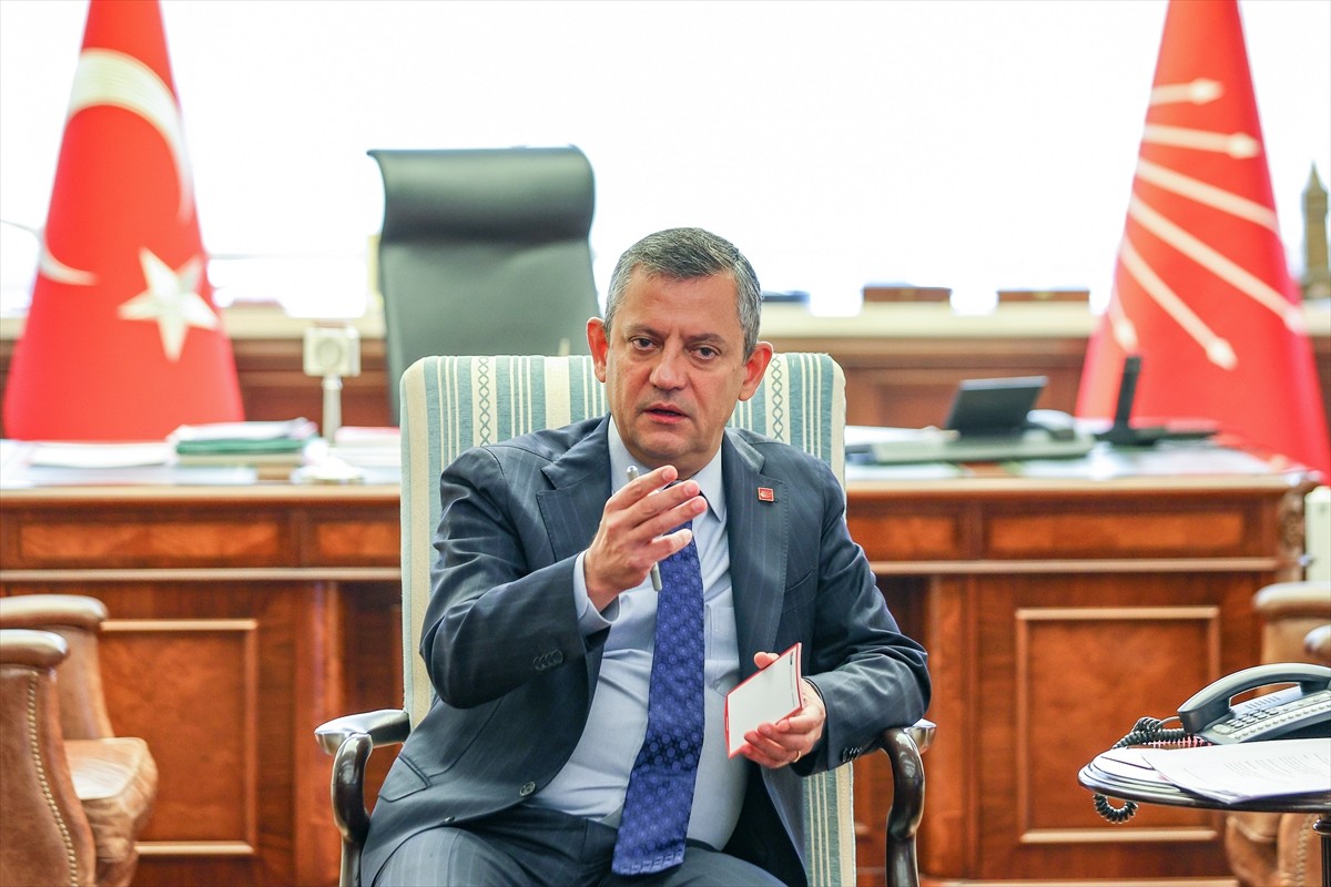 CHP Genel Başkanı Özgür Özel, İnsan Hakları İzleme Örgütü Direktörü ile Görüştü