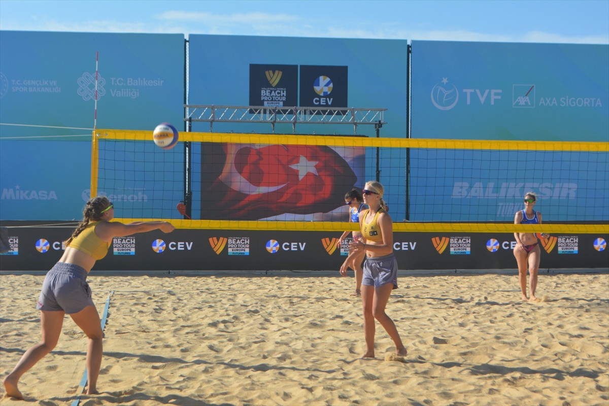 2024 VW Beach Pro Tour Futures Balıkesir Etabı Ayvalık'ta Başladı