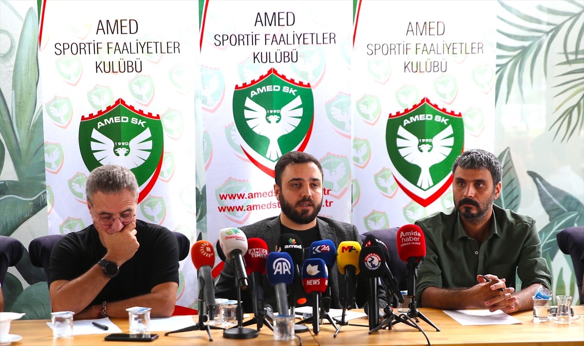 Amed Sportif Faaliyetler İle Ersun Yanal’dan Taraftara Güçlü Mesaj