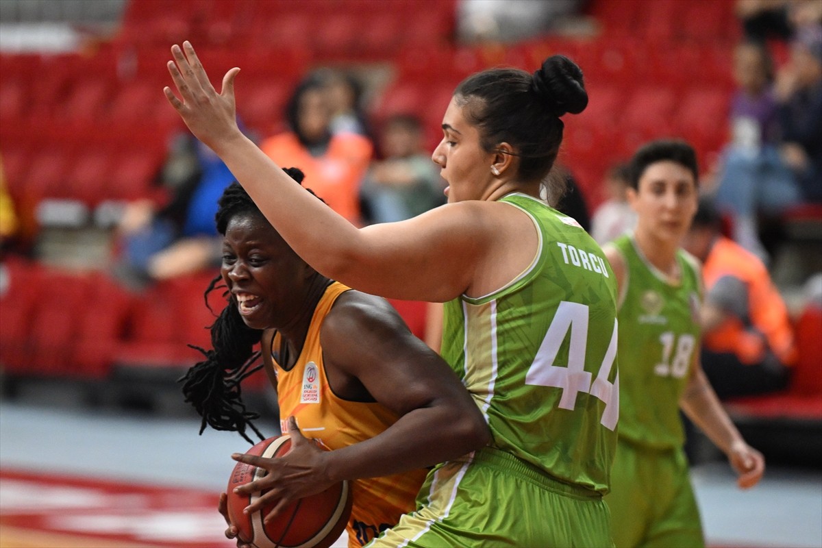 18. Erciyes Kupası Kadınlar Basketbol Turnuvası'nda Heyecan Doruğa Ulaştı