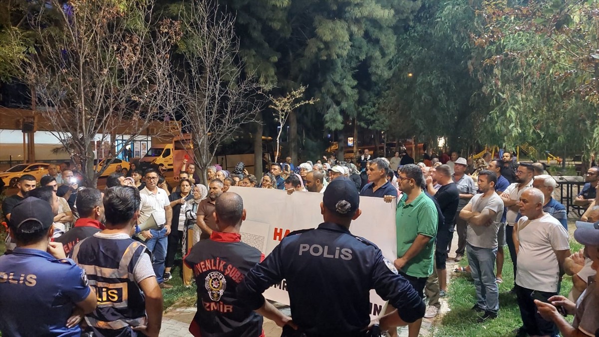 İzmir'de Harmandalı Atık Tesisi Protesto Edildi