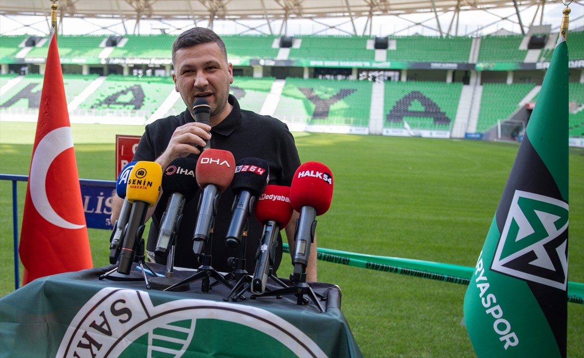 Cumhur Genç Sakaryaspor'un Yeni Başkanı Oldu