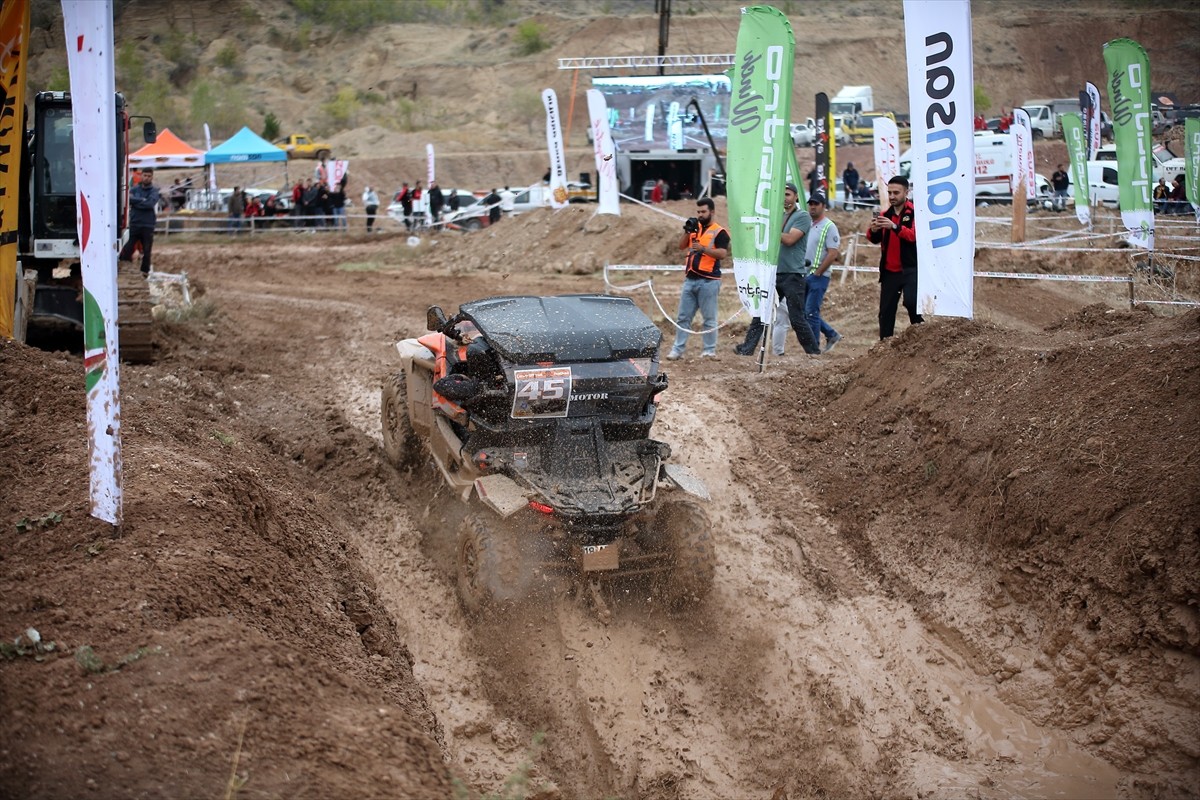 Çorum'da 2. Geleneksel Offroad Oyunları Coşkuyla Gerçekleştirildi