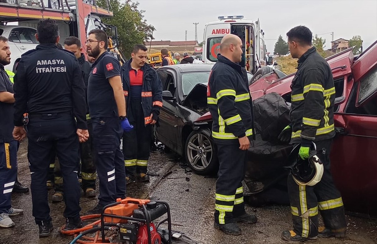 Amasya'da Feci Kaza: 2 Ölü, 1 Yaralı