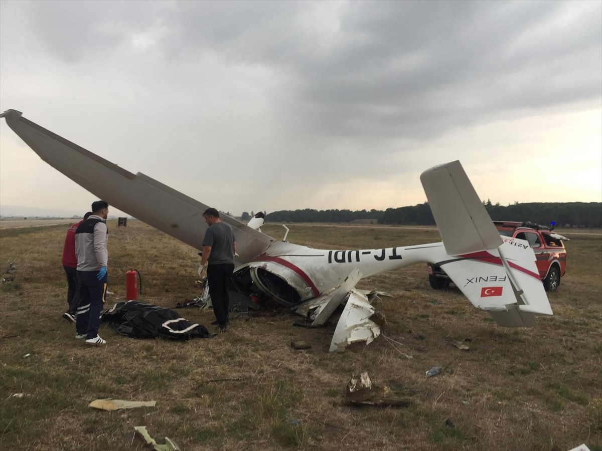 Bursa'da Eğitim Uçağı Kazası: İki Pilot Hayatını Kaybetti