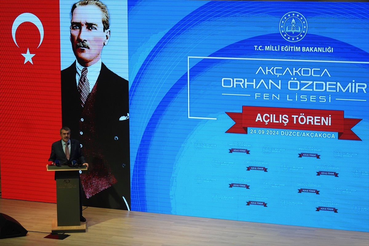 Milli Eğitim Bakanı Tekin Düzce'de Eğitimde Reformları Açıkladı