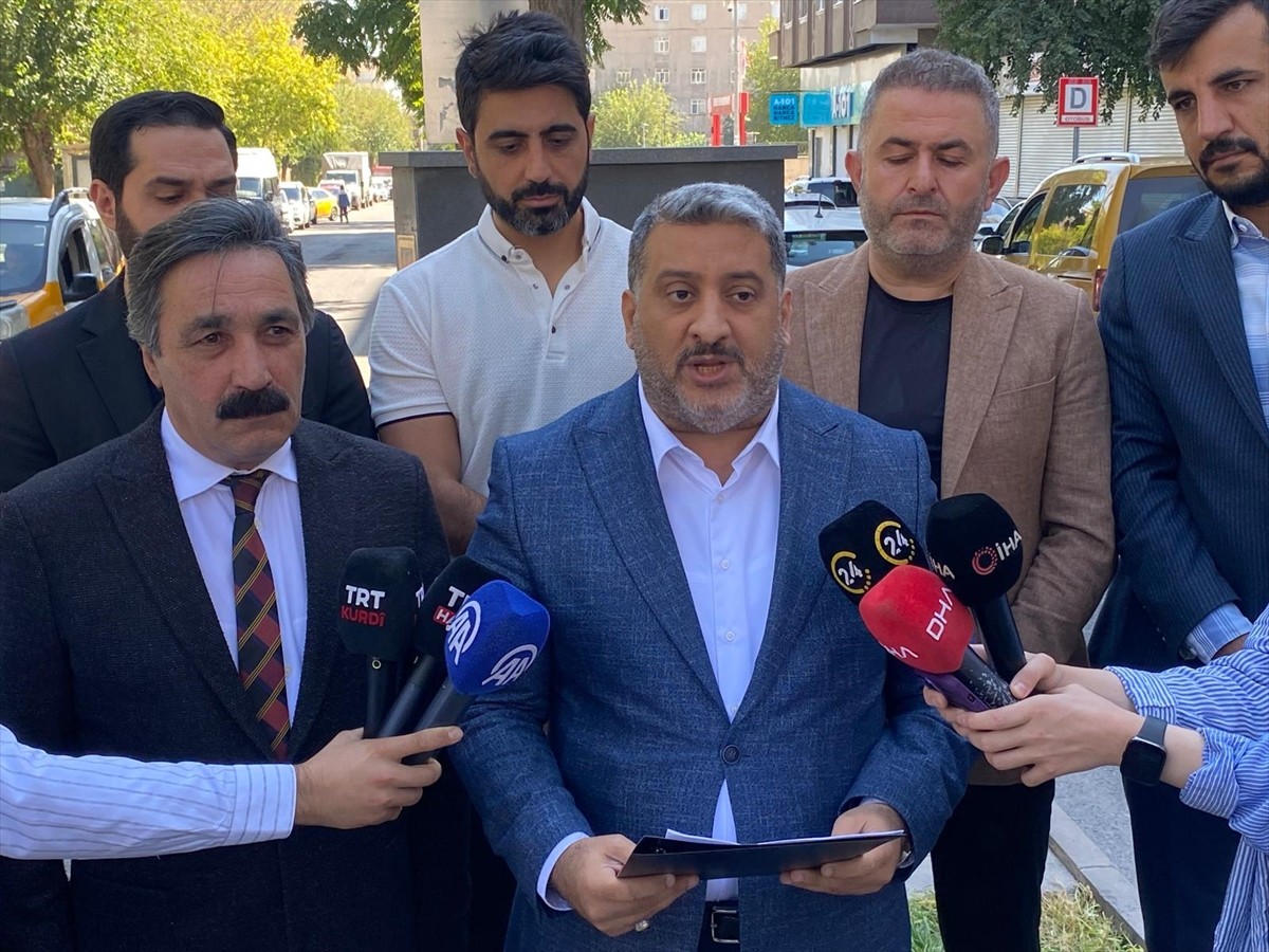 AK Parti'den Tepki: Ali Gaffar Okkan Spor Yerleşkesi'nin İsmi Değişiyor