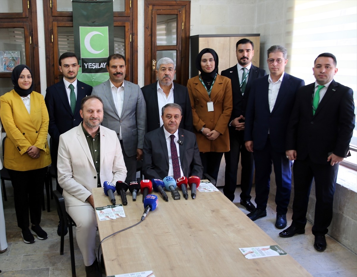 Yeşilay Genel Başkanı Mehmet Dinç, Şanlıurfa'da Psikososyal Destek Faaliyetlerini İnceledi