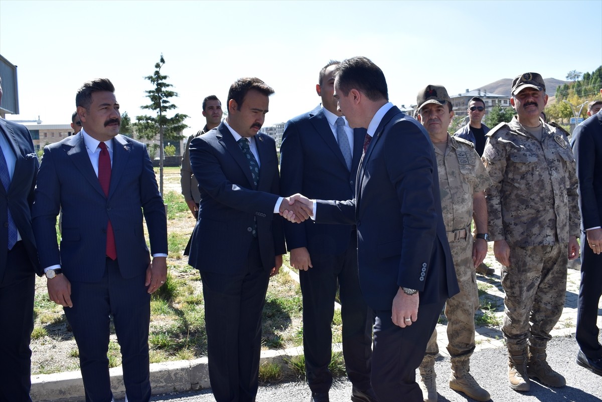 Bitlis Valiliğine Ahmet Karakaya Atandı