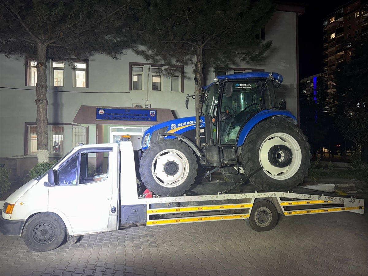 Aydın'dan Çalınan Traktörle Yakalanan Şüpheli Tutuklandı