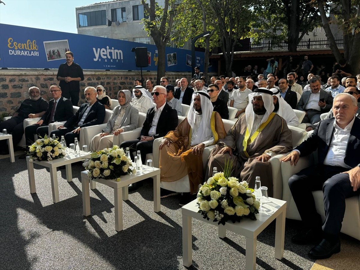 Yetim Vakfı'nın Yeni Genel Merkez Binası Açıldı