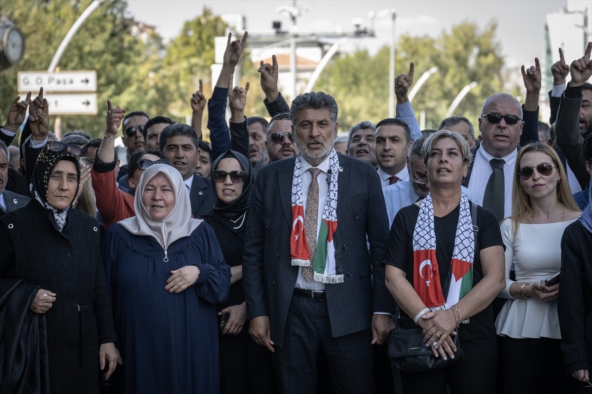 Milli Yol Partisi'nden İsrail Saldırılarına Protesto