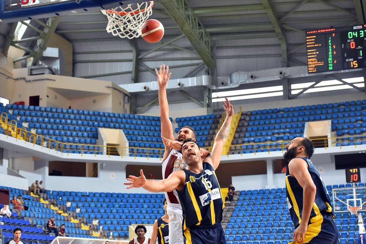 Trabzonspor, Türkiye Sigorta Basketbol Ligi'nde İlk Galibiyetini Aldı