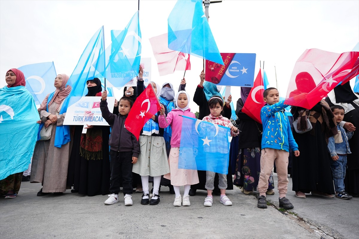 İstanbul'da Sincan Uygur Özerk Bölgesi Protestosu