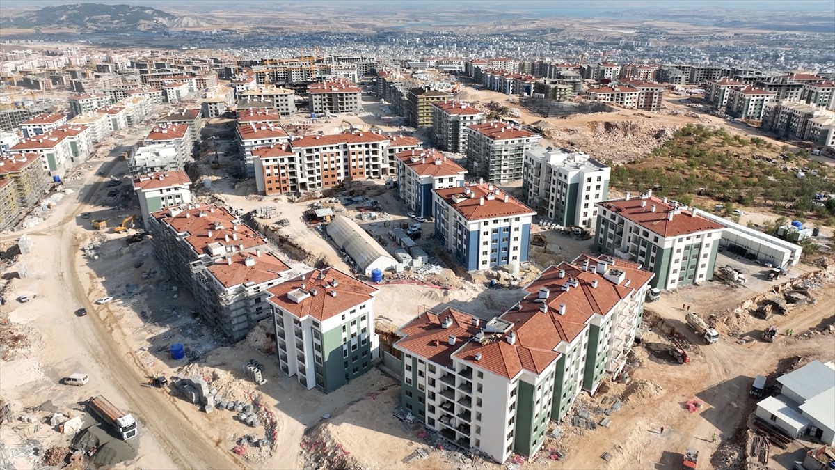 Adıyaman'da Deprem Konutları İnşaatı Hızla İlerliyor