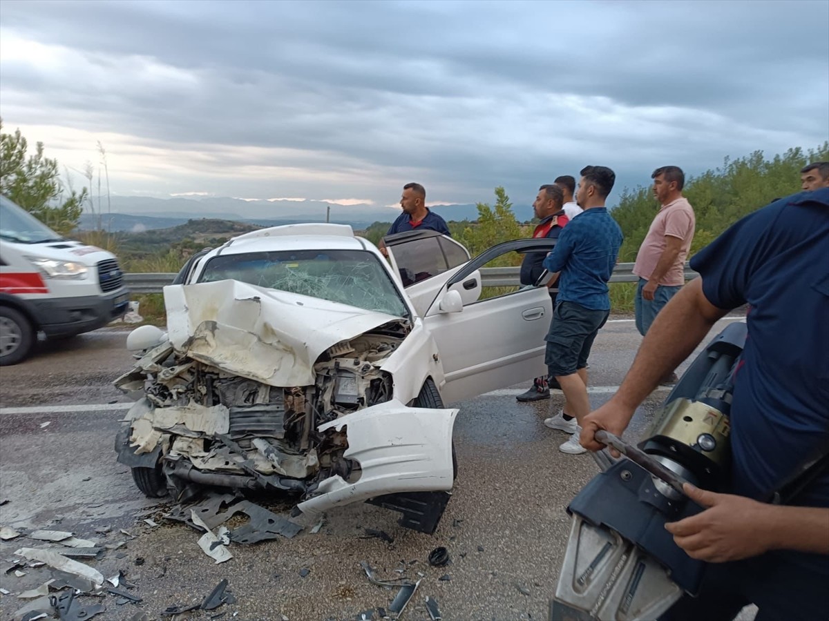 Osmaniye'de Trafik Kazası: 1 Ölü, 1 Yaralı